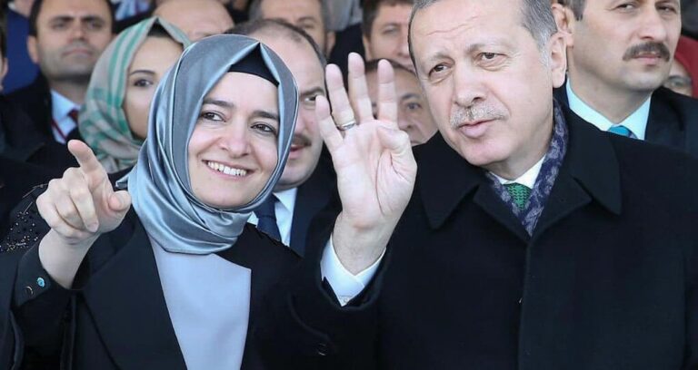 akpli-eski-bakan-sasirtmadi-kadin-hareketini-baslatan-bizim-liderimiz-recep-tayyip-erdogandir-V8k3rX6M.jpg